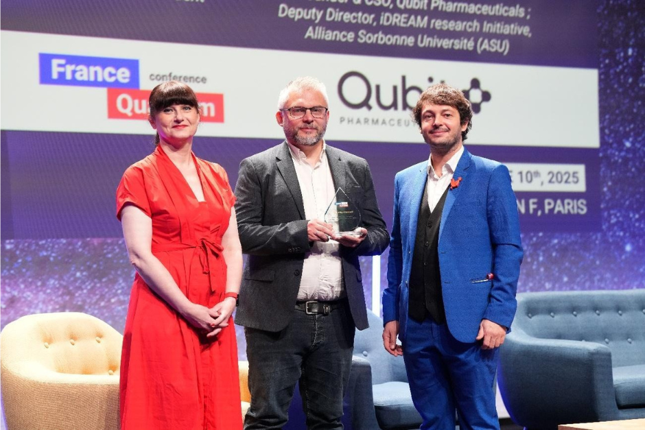 Jean-Philip Piquemal (center), recipient of the France Quantum Honorary Award on June 10 at Station F